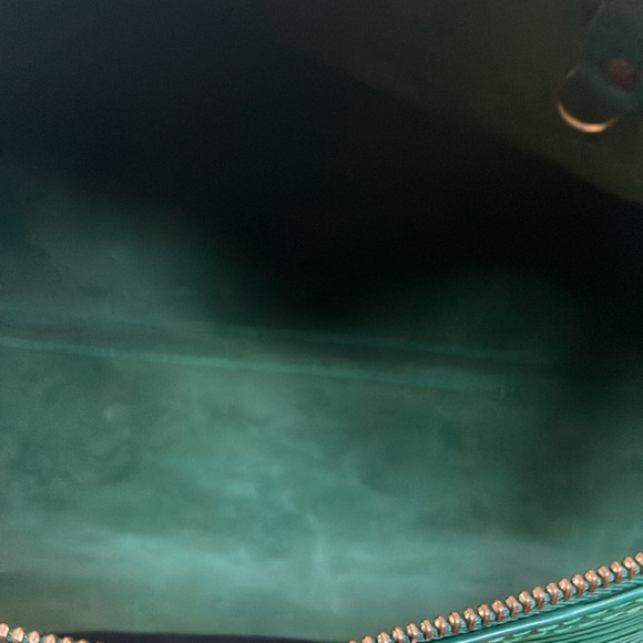 Louis Vuitton Green Epi Leather Speedy 35. Vintage Bronze Hardware - Picture 14 of 15